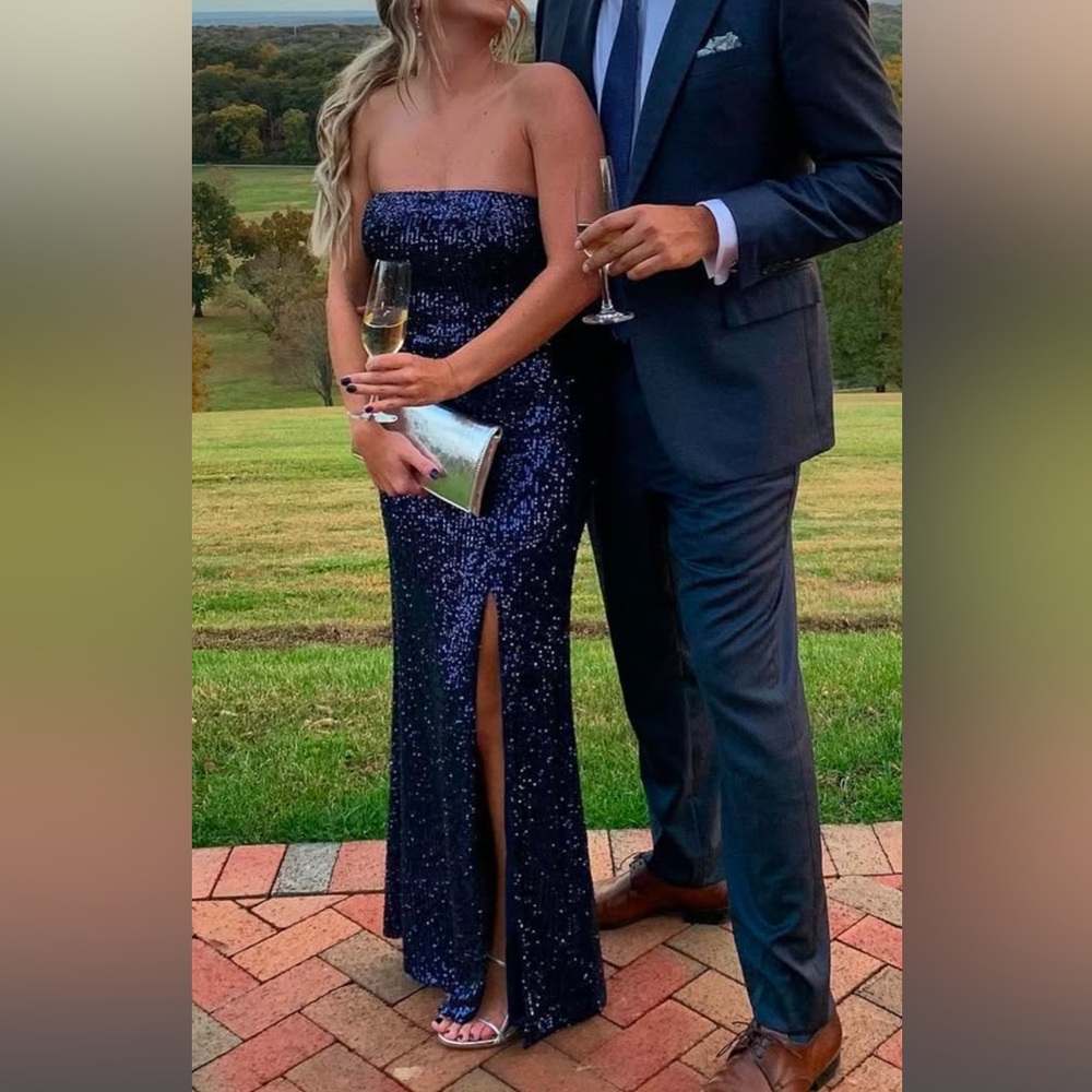Lulus blue strapless sequin dress